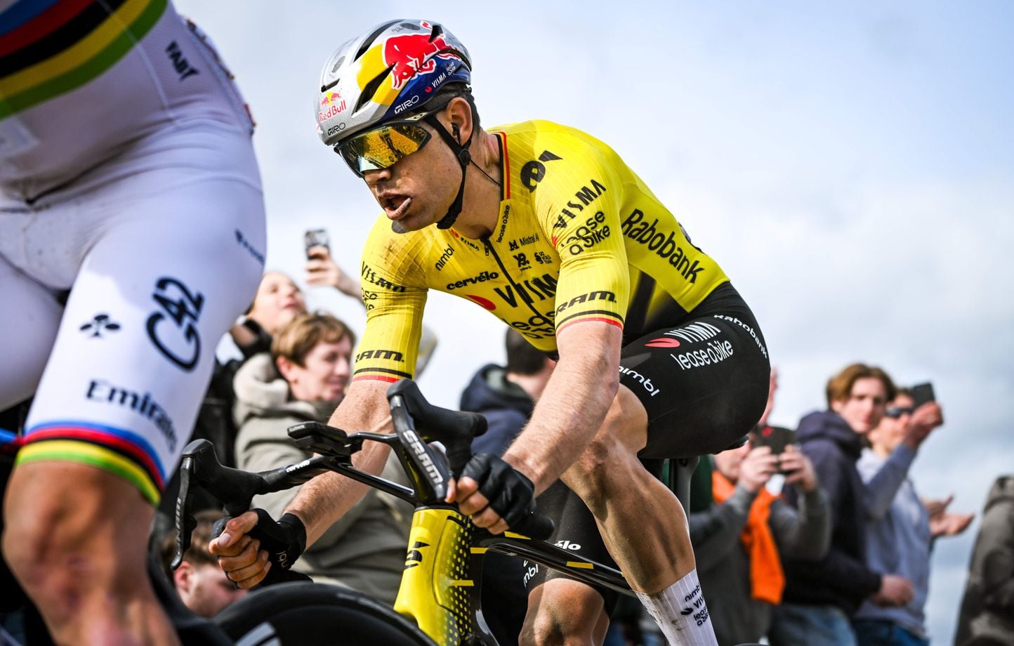Wout Van Aert, lesionado en el codo, queda fuera de esta Grande Boucle Wout Van Aert, lesionado en el codo, queda fuera de esta Grande Boucle